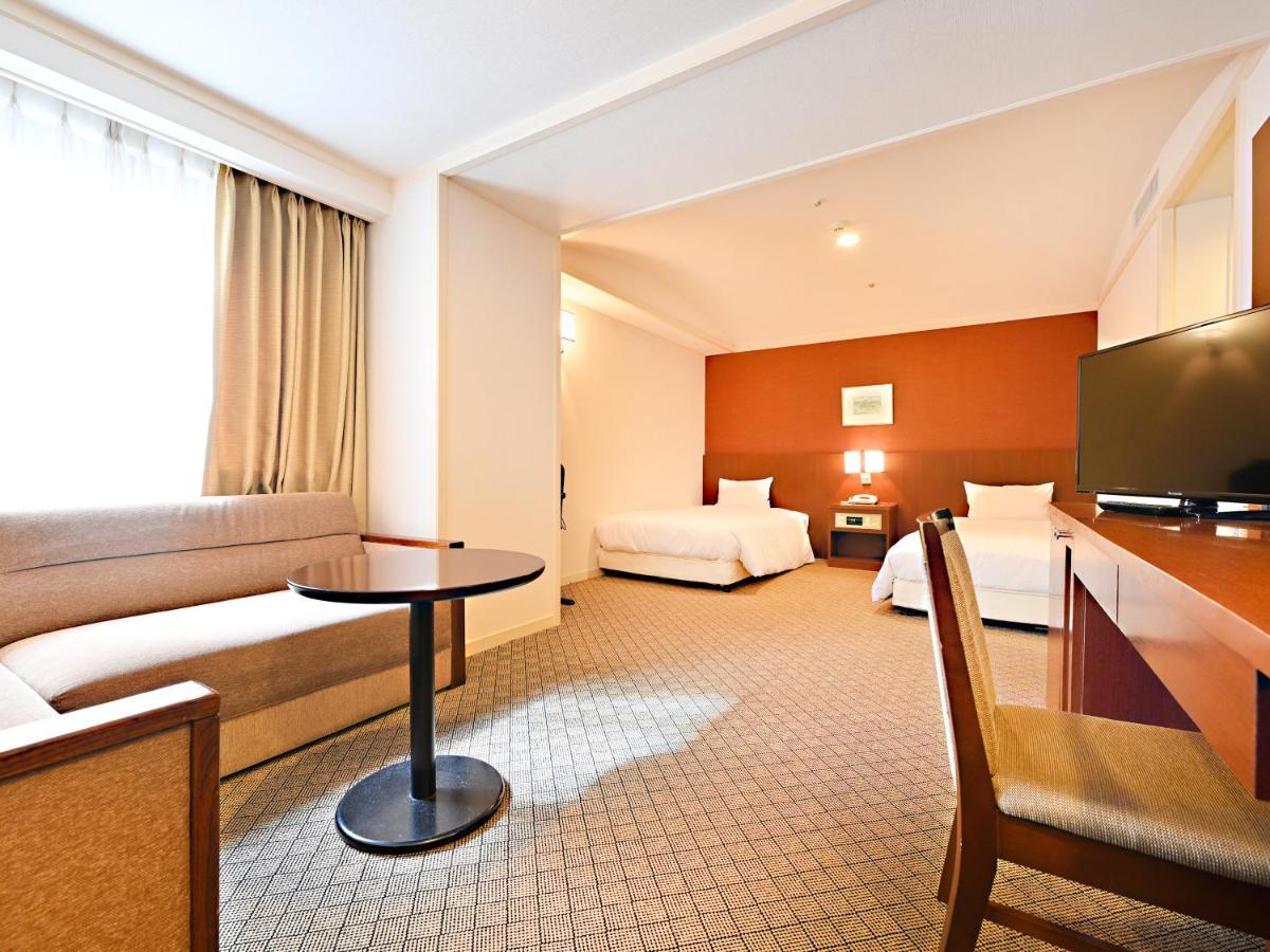 Hotel Abest Sapporo Bagian luar foto